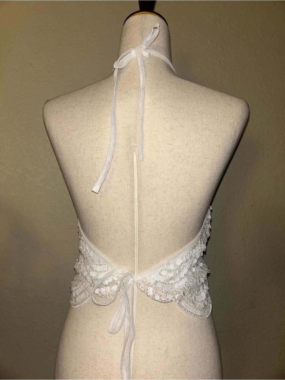 12th Tribe Beaded and Sequined Cleo White Sequin Halter Tie Top - Picture 4 of 7